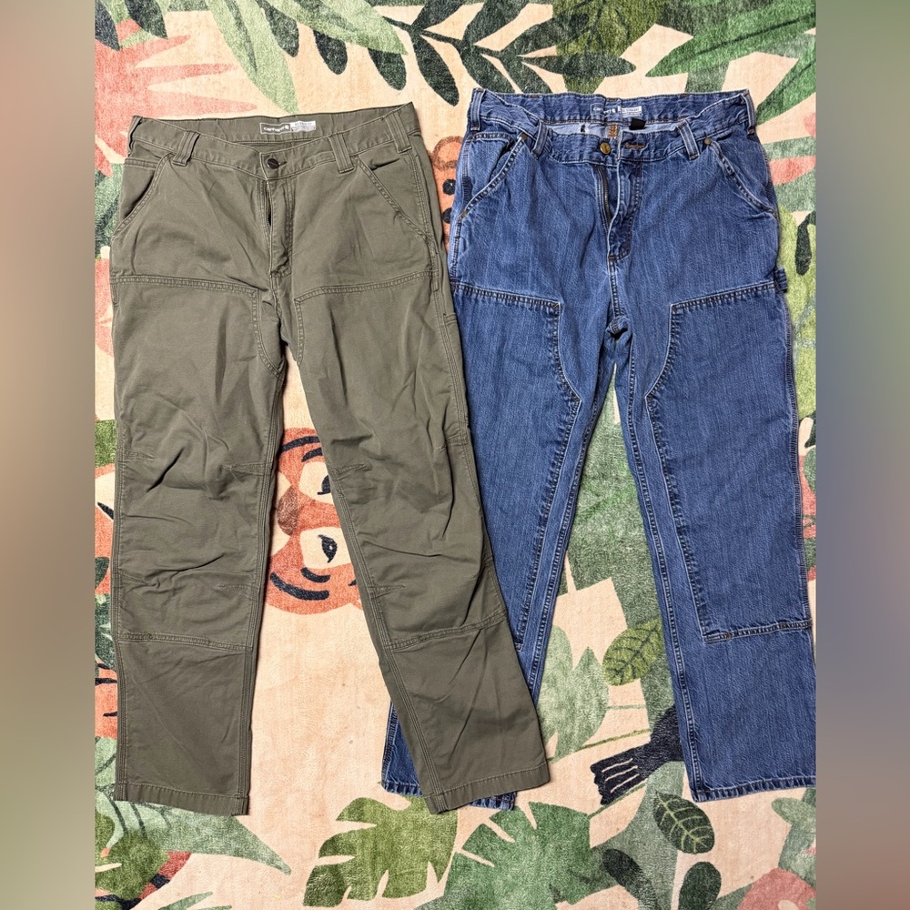 2 Pairs of Carhartt Jeans 34x32